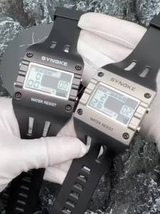 SYNOKE Digital Watch Men Sports Electronic Watch Waterproof Night Glow Large Screen Square Student Watch Outdoor New Color Trend
