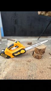 Dewalt เลื่อยโซ่ไร้สาย 399V แบตใหญ่ X2 แรงดี มอเตอร์ไร้แปรงถ่าน(Brushless) พร้อมอุปกรณ์ครบสามารถใช้งานได้ทันทีไม่ต้องซื้อเพิ่ม