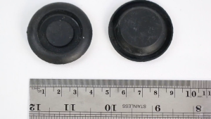 Karet Tutup Lubang lantai 4CM 40mm Toyota Universal