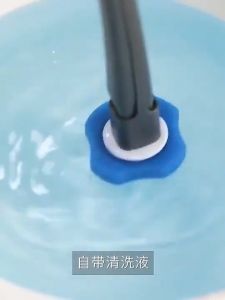 แปรงขัดชักโครกพร้อมหัวรีฟิว 8 ชิ้น ขัดห้องน้ำ ล้างง่าย ใช้แล้วทิ้ง วัสดุ ABS ทนทาน พร้อมน้ำยาในตัว