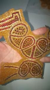 Hình ủi nhiệt lên áo trang trí