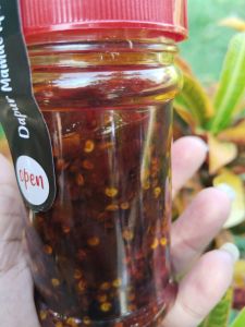 Chili Oil Rumahan 150gram tanpa pengawet dan halal untuk dimsum dumpling mie bakso dapat 2 toples