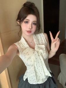GUZILIAN | Dots Fitted Sleeveless V-neck Slim Short Blouse
