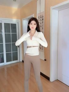 FUYOGI Workout Clothes Yoga Sports Wear Active Gym Women Shirt Top Fast Drying Outdoor