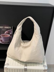 Casual Canvas Shoulder Bag Womens Tote Commuter Bag Underarm Bag Large Capacity Shopping Bag Fashionable Japanese Style