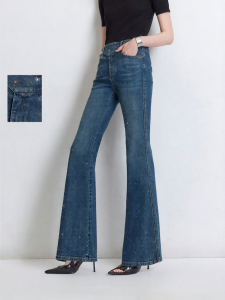Vero Moda | Quần Jeans Xòe Phía Dưới Có Kim Sa Cân Xéo