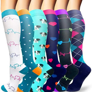 SHUNAICHI Christmas Compression Socks: Perfect Fit for Men & Women