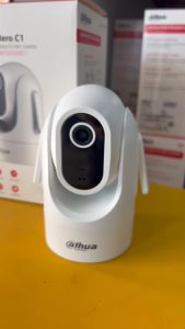 DAHUA HERO C1 กล้องวงจรปิด WIFI รุ่น H2C (2MP) H4C (4MP) บิ้วอินไมค์ มีฟังก์ชันตรวจจับการเคลื่อนไหว ดูผ่านแอพมือได้