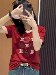 Red Printed T-Shirt: A Slimming Casual Summer Top