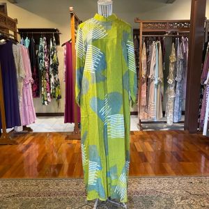 Tania Dress Viscos by Dian Pelangi LIMITED EDITION Busana Muslim Baju Maxi Gamis Abaya Kaftan Gaun Busui Pesta Kondangan Pernikahan Lebaran Formal Wanita Hijaber Cantik Anggun Modis Modern Elegan Mewah Model Korea Terbaru Motif Batik Abstrak Kekinian