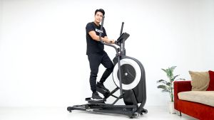 #เครื่องเดินวงรี รุ่น E300 - เครื่องออกกำลังกาย แบรนด์ IRONTEC