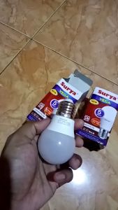 10 PCS SURYA VEGA Bohlam Lampu LED Bulb Cahaya Putih Garansi 1 Tahun