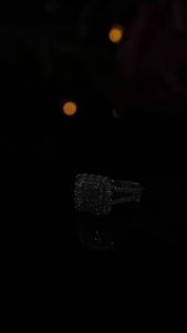 Huitan Tuyệt Đẹp Hình Vuông Nhẫn Nữ Full Bling Đá Ra Micro Mở Đường Pha Lê Zircon Chói Mắt Cô Dâu Nhẫn Cưới Tham Gia Vòng