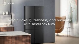 [Delivery By Seller] Electrolux 562L UltimateTaste 700 French Door Refrigerator (Metal Cooling) - Bottom Mount Freezer | EQE5600A-S (Side by Side Multi Door Fridge Peti Sejuk Peti Ais 电冰箱) - Installation Available Optional