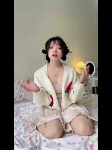 Cặp lót gót Aikomi Chữ T thiết kế để chống rộng tránh rớt gót mang lại sự mềm mại và êm ái bảo vệ gót bàn chân