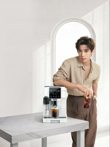 DeLonghi | Espresso Brewing Automatic Coffee Machine Compact