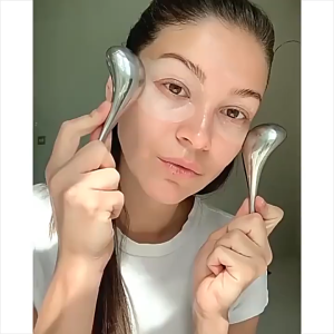 Stainless Steel Cold Compress Spoon for Facial Beauty - Massage & Relaxation Waterproof Manual Ice Compress