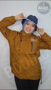 Jaket Parasut Pria dan Wanita Waterproof Type Chest Size M L XL Branded The Bojiel / Jaket Outdoor