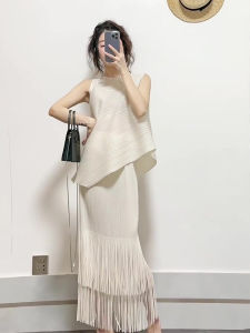 This Year Popular Hot-Selling Product Online Influencer Refined Classic Style Adult Lady like Woman Fried Street Peplum Top Tassel Skirt Two-piece Set Summer