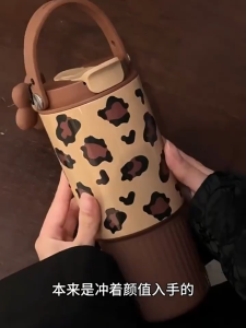 kangle 【💥50% off】710ml ขวดน้ำดื่ม ถ้วยสูญญากาศ 316 วัสดุสแตนเลส ขวดน้ำแบบพกพา ขวดน้ำความจุสูง