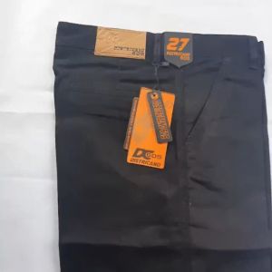 Celana Pendek Chino Distro: Bahan Katun & Desain Casual