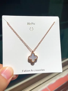 SIGVARD Kalung Liontin Clover Empat Daun Semanggi Kalung Wanita Korea Style Elegan Mewah KLG02