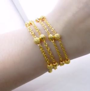 Rantai Tangan P olo Laser Cut Bola (5) Emas 916 Yon Hing