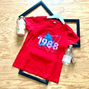 Bee Fashion - T-shirt Wanita Cantik 1988