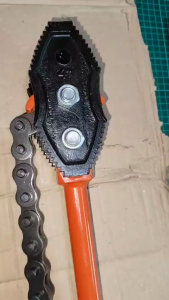 Kunci pipa rantai 4 inchi - Chain pipe Wrench Melzer