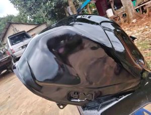 Tengki tangki bensin Yamaha vixion new barang asli original copotan masih layak pakai satu set