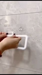 {2pcs} Self-adhesive Kitchen Bathroom Towel Hanging Racks Towel Holder Tissue Wall Holder Organizer纸巾挂钩