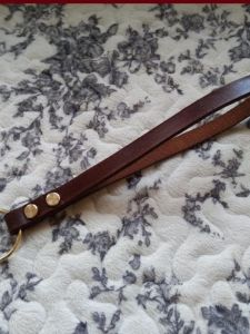 Retro Handmade หนังสายรัดพวงกุญแจรีโมทคอนโทรลรถยนต์และขวดน้ําที่ละเอียดอ่อน Server อุปกรณ์เสริม