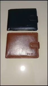 DEABOLAR K3255 DOMPET UANG TIGA LIPAT TEBAL DENGAN KANCING BAHAN SINTETIS KILAT LILIN