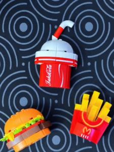 MEKANSM Mainan Anak Blok Gourmet Magnet Kulkas Ornamen Kreatif Dekorasi Pizza Burger Sandwich