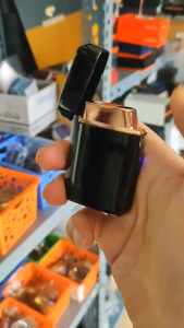 Hột Quẹt Bật Lửa Khò Gas 1 Tia HT23 Cảm Ứng Giọng Nói Bật Lửa Lắc Cảm Ứng Nhìn Rõ Lượng Gas Bên Trong - Nhiều Màu