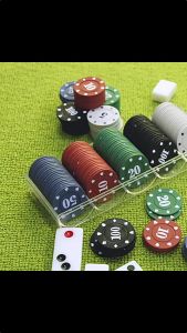 100Pcs Printed Poker Chips Set in Acrylic Clear Box Casino Gaming Coin