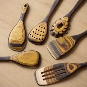JUSTINLAU Wooden Kitchen Utensils Set Gradient Color Heat Resistant Nonstick Spatula Soup Spoon Pasta Fork Turner Home Gadget