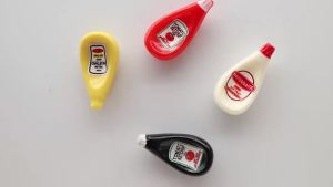 5Pcs 1/6 Scale Creative Imitation Ketchup Bottle Fridge Magnets With Magnet Strong Magnetic for Home Kitchen Refrigerator Decor