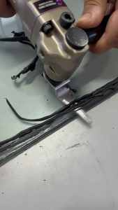 Air Windowshield Remove Tool Pneumatic Knife for Screen Auto Car Window Train Door Seal Cutter accident car repair Cold Blade sealant Cutting Tool Structural adhesive Hollow glass separation oscillating tool 挡风玻璃割胶刀