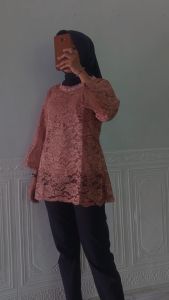 ATASAN KEBAYA BRUKAT BLUS by Aushia Fashion / BAJU BROKAT WANITA / KEBAYA BRIDESMAID