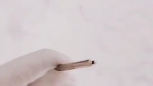 Bộ 2 Tuốc Nơ Vít Mini Chính Xác Kèm Móc Khóa Dụng Cụ Sửa Kính Mắt Và Đồng Hồ Bằng Thép Không Gỉ Tiện Lợi Mang Theo