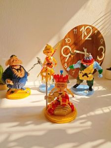 Chinesestyle Small Particle Building Blocks Scene Puzzle Toys Gift for Intelligence Development Monkey King Pig Eight Legged