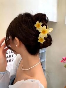 Plumeria hairpin for the back of womens head 2024 new high-end shark clip flower headwear