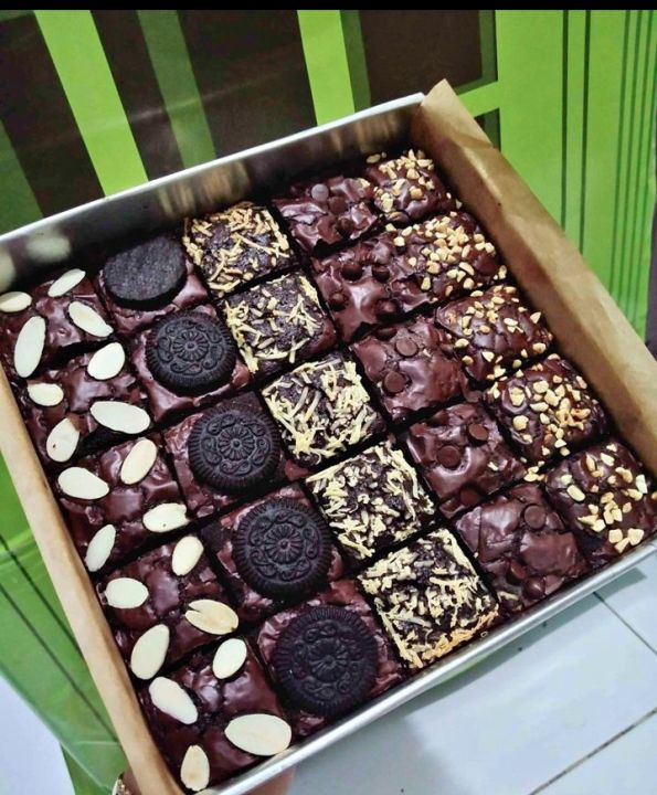 Fudgy Brownies Panggang 20x20 sekat 25 Lazada Indonesia