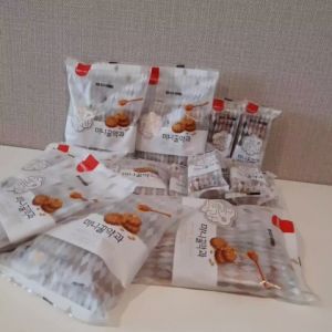 ขนมเกาหลีหยักกวา 70-140g ขนมคุกกี้โบราณจากเกาหลี มีอัตโนมัติ พื้นเมือง และขนมดอกไม้