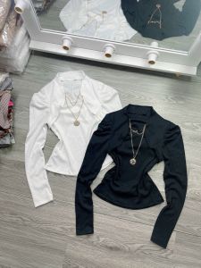 Áo Kiểu Nữ Tay Dài Vải Thun Gân Kèm Dây Chuyền Xinh W22 / Áo Tiểu Thư Công Sở