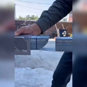 ไม้บรรทัดมุม ตัดเส้นเข้ามุมเหล็กแบบมืออาชีพ เข้ามุม 90องศา ทําจากสแตนเลส เครื่องมือวาดมุมโค้งมนที่ยอดเยี่ยม