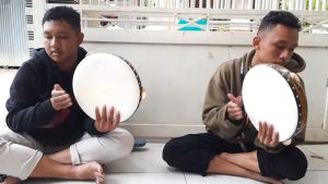 Rebana Hadroh Kayu Jati Satu Set Bas Banjari