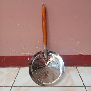 serokan/saringan minyak/gorengan ukr tanggung tersedia 2 ukuran diameter 33cm dan 21 cm anti karat