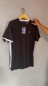 Kaos Oblong Pria Distro Terbaru & Nyaman